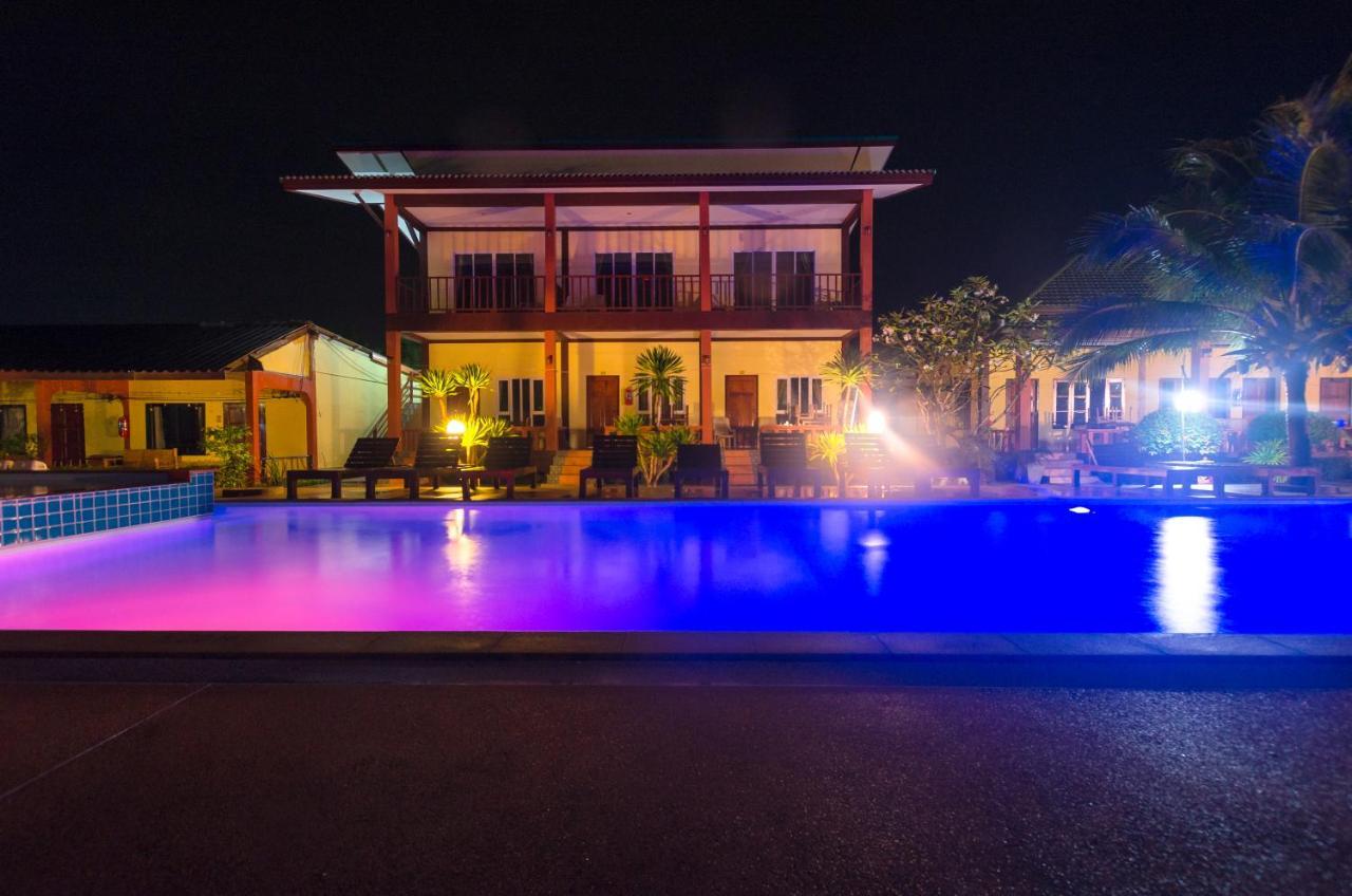 Sleep In Lanta Resort Koh Lanta Bagian luar foto