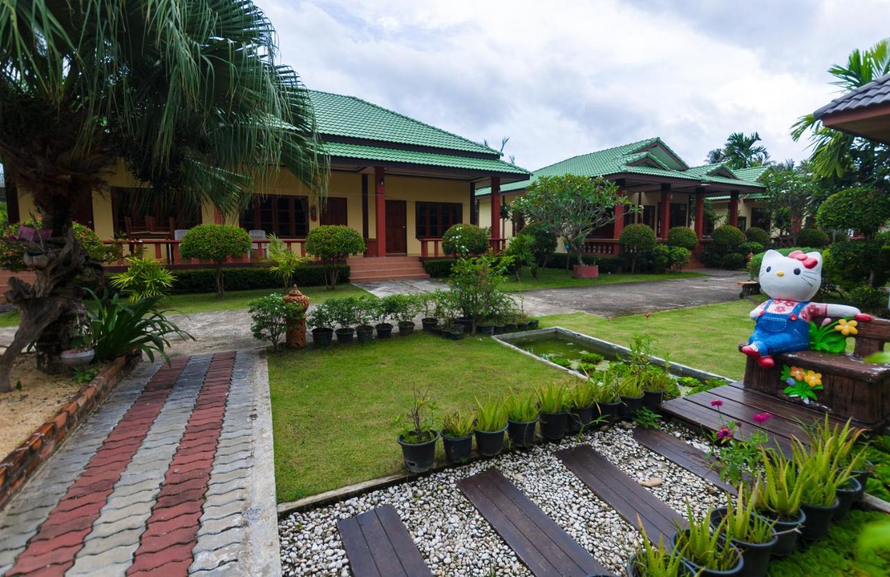 Sleep In Lanta Resort Koh Lanta Bagian luar foto