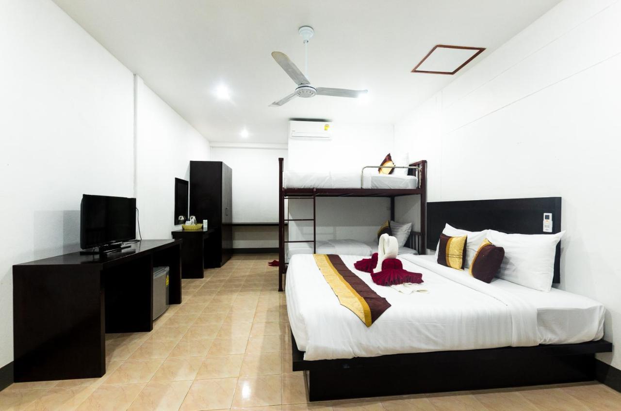 Sleep In Lanta Resort Koh Lanta Bagian luar foto